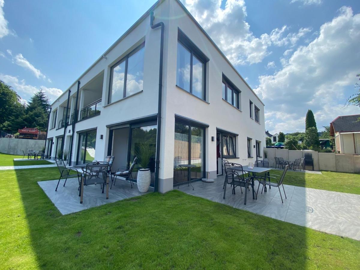 Apartments Saaldorf-Ferienhaus Mit 6 Apartments 45Qm-120Qm Direkt Am Thueringer Meer-Bleilochtalsperre Bad Lobenstein Exterior foto